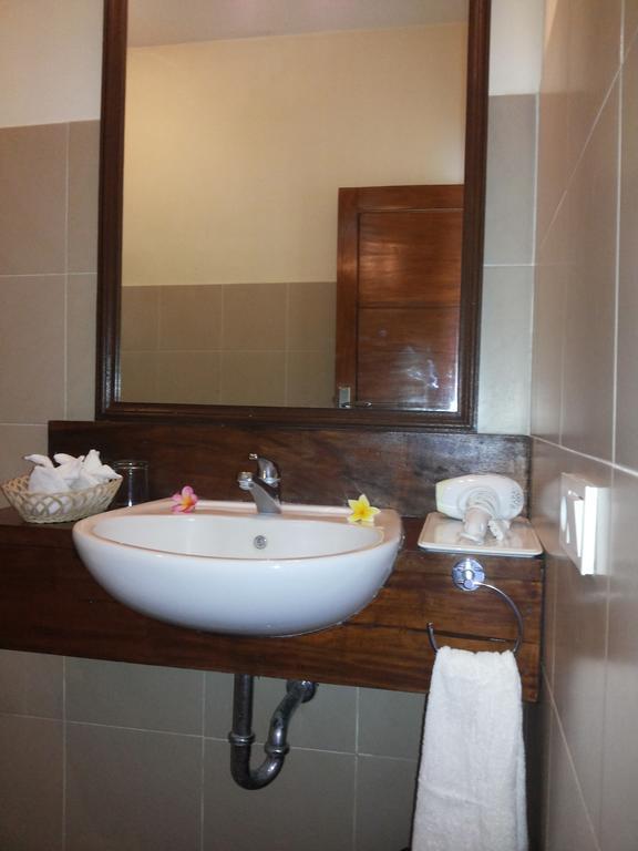 Fishermen'S Guesthouse Amed Esterno foto